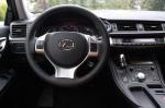 Lexus CT200h 2010 года